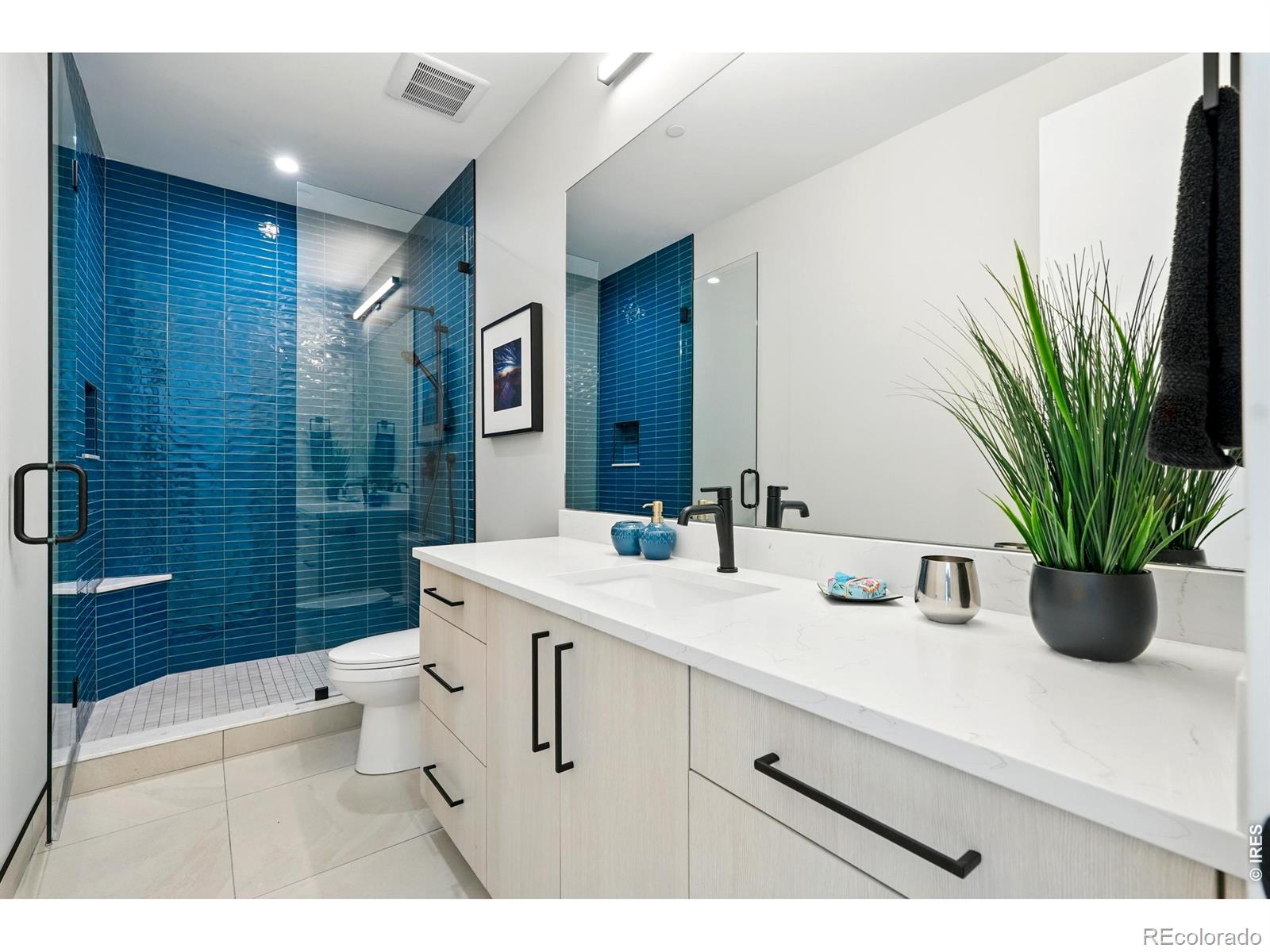 2860 Table Mesa Drive