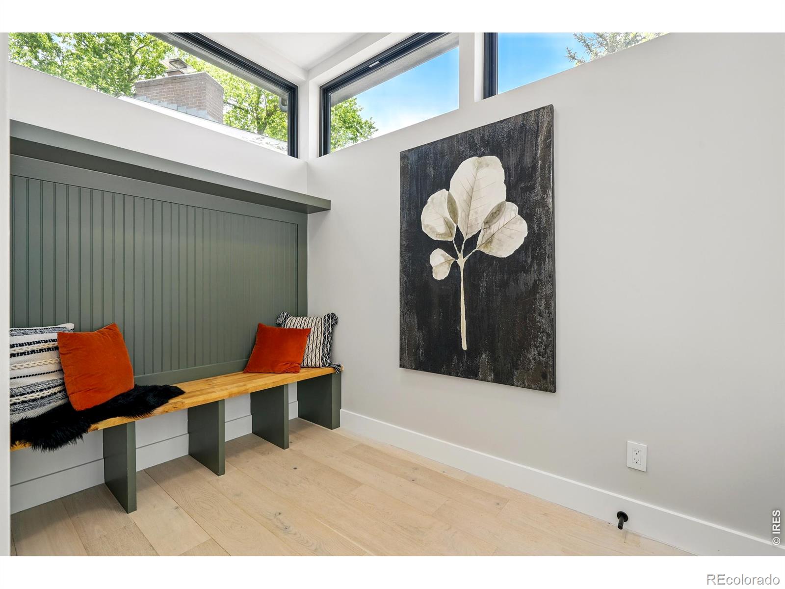 2860 Table Mesa Drive