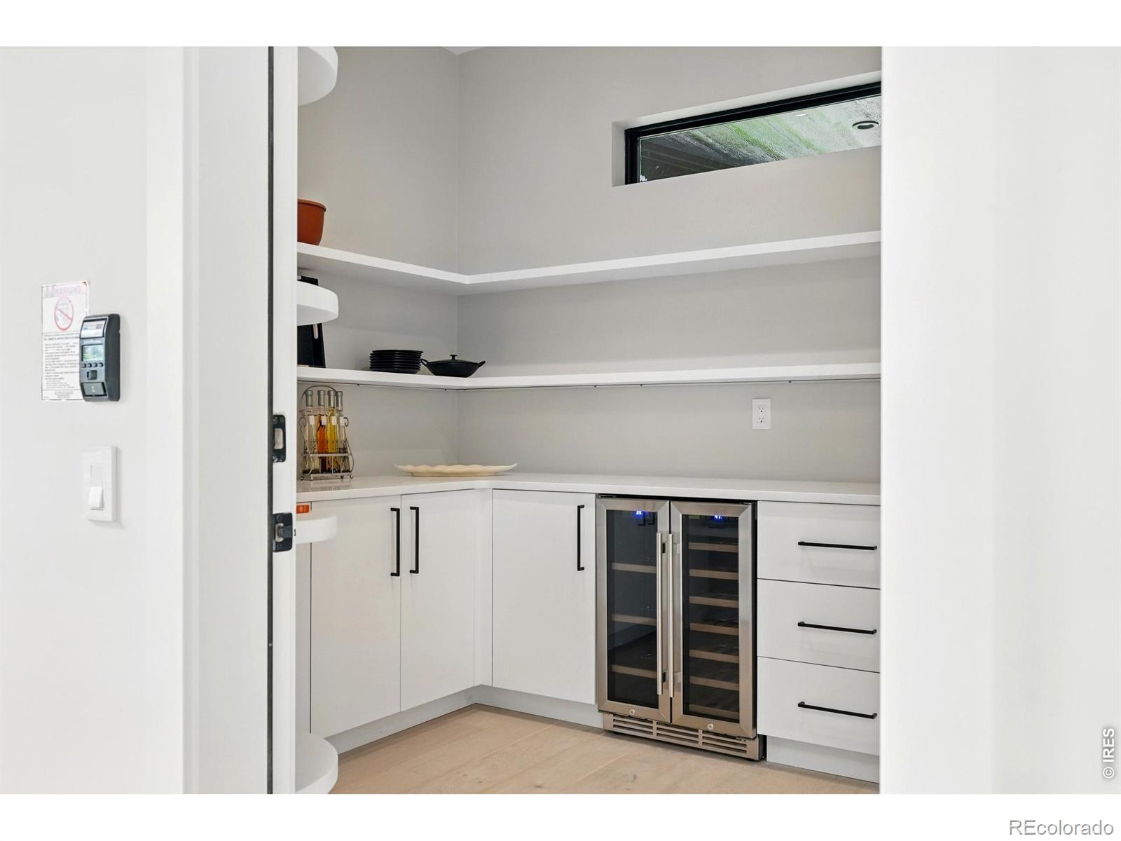 2860 Table Mesa Drive