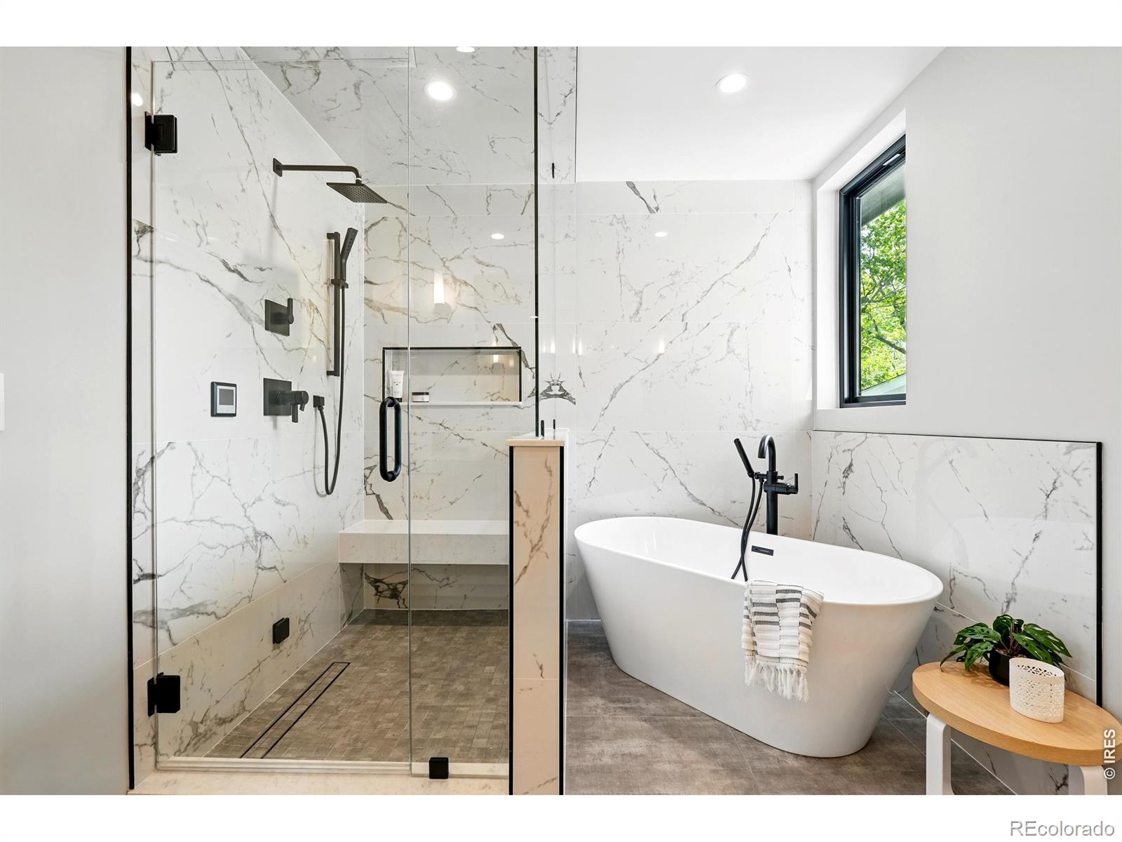 2860 Table Mesa Drive