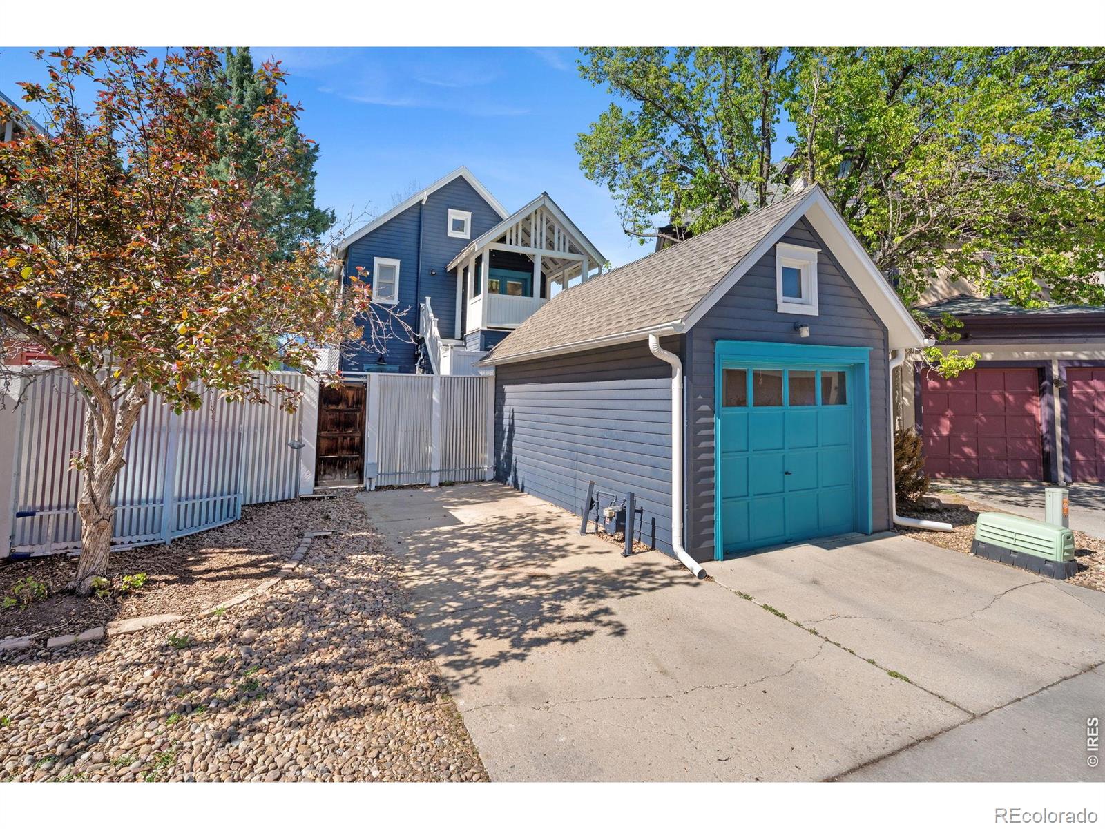1029 Katy Lane