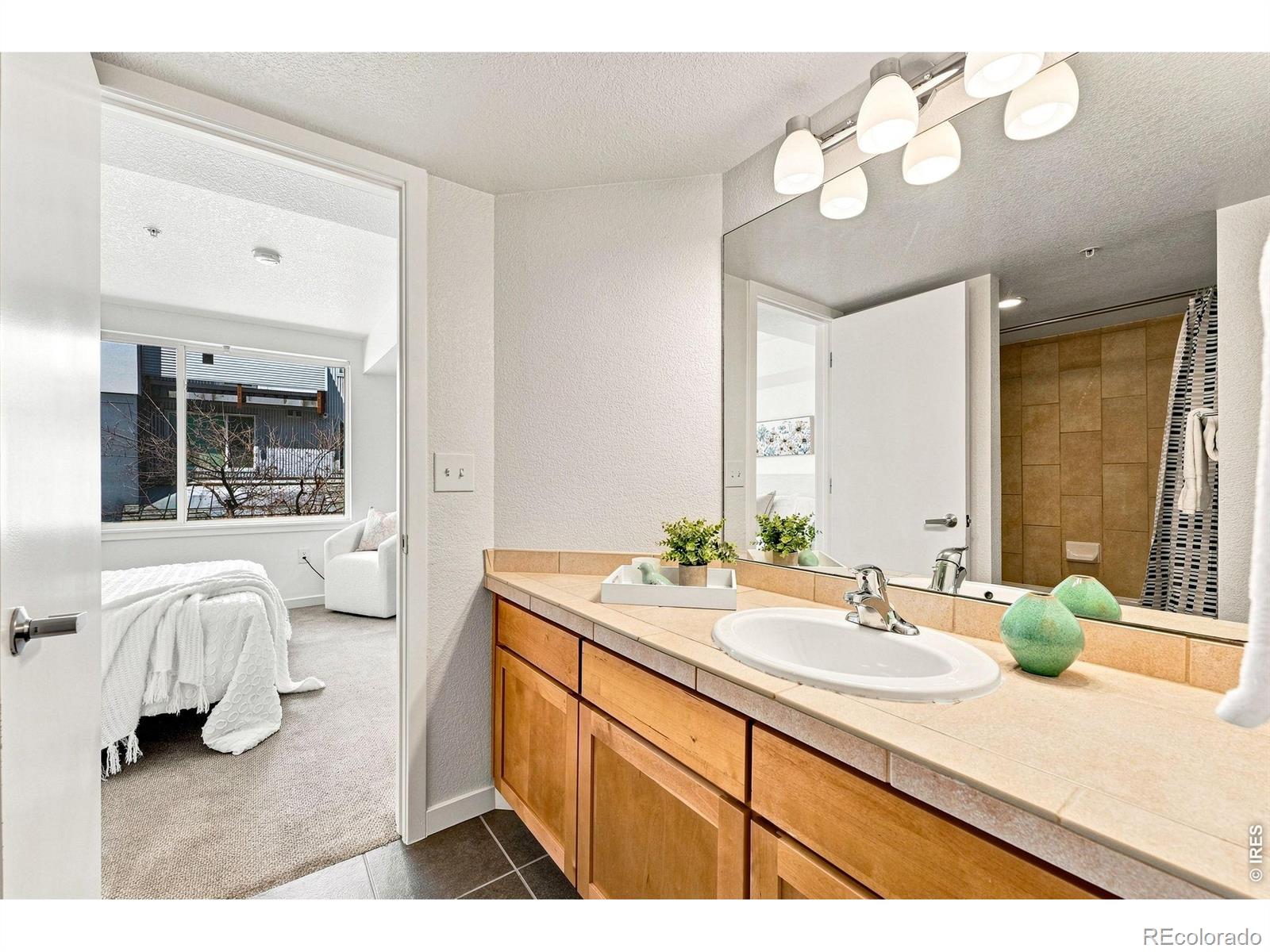 2830 E College Avenue Unit: 306