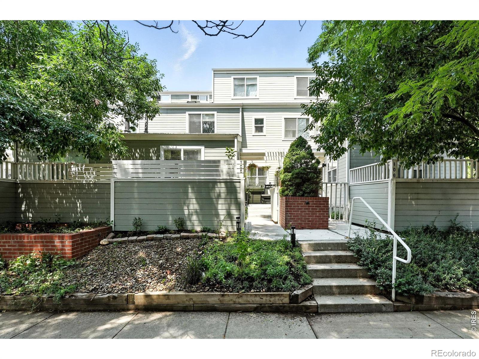 3077 29th Street Unit: 105
