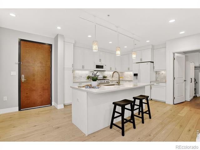3301 Arapahoe Avenue Unit: 217