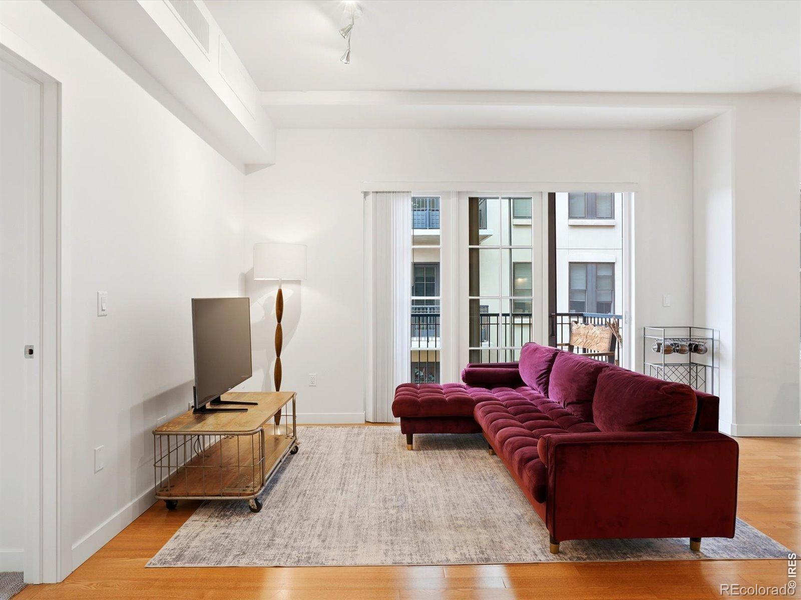 410 Acoma Street Unit: 310
