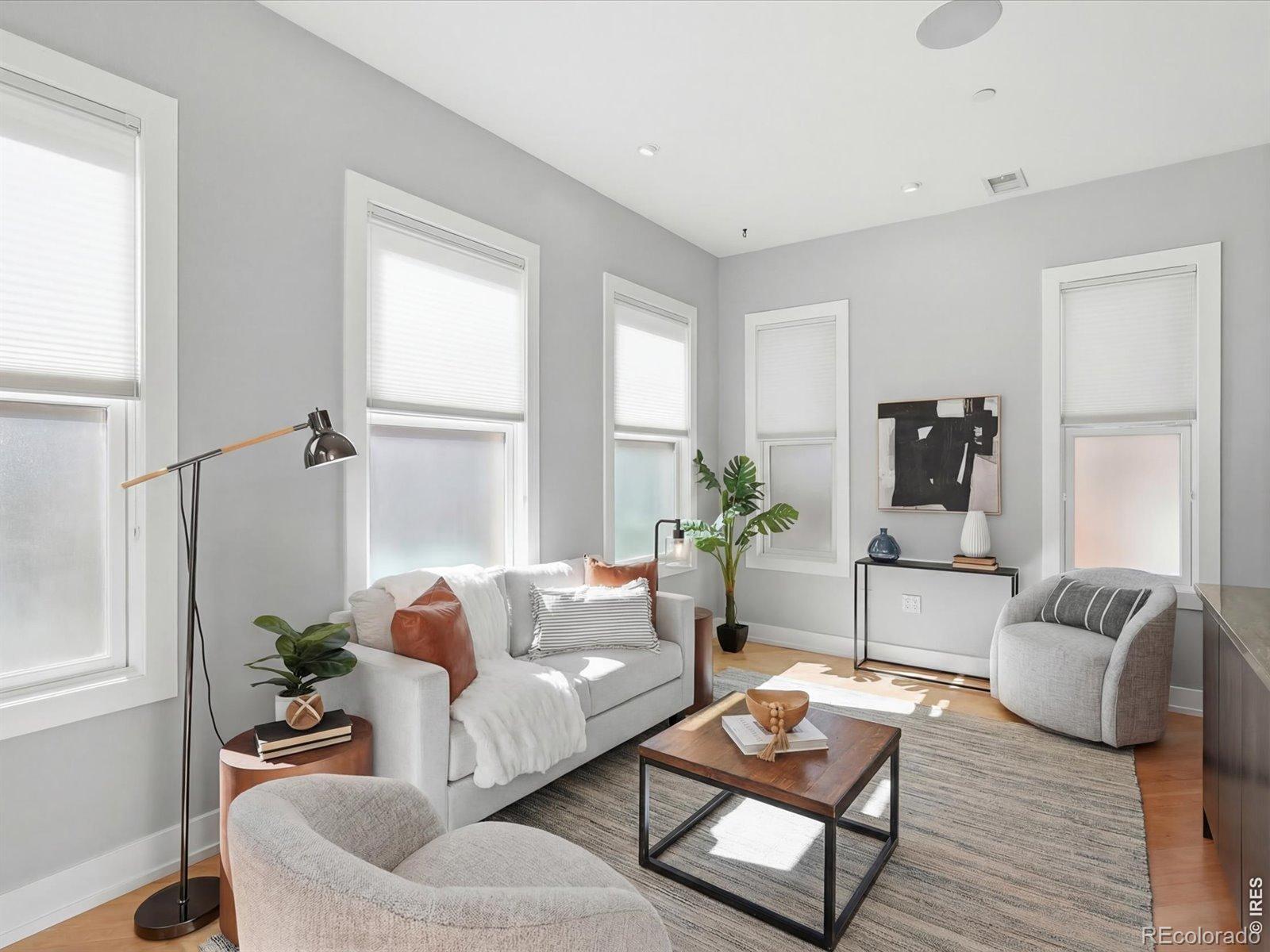 2336 Spruce Street Unit: 5