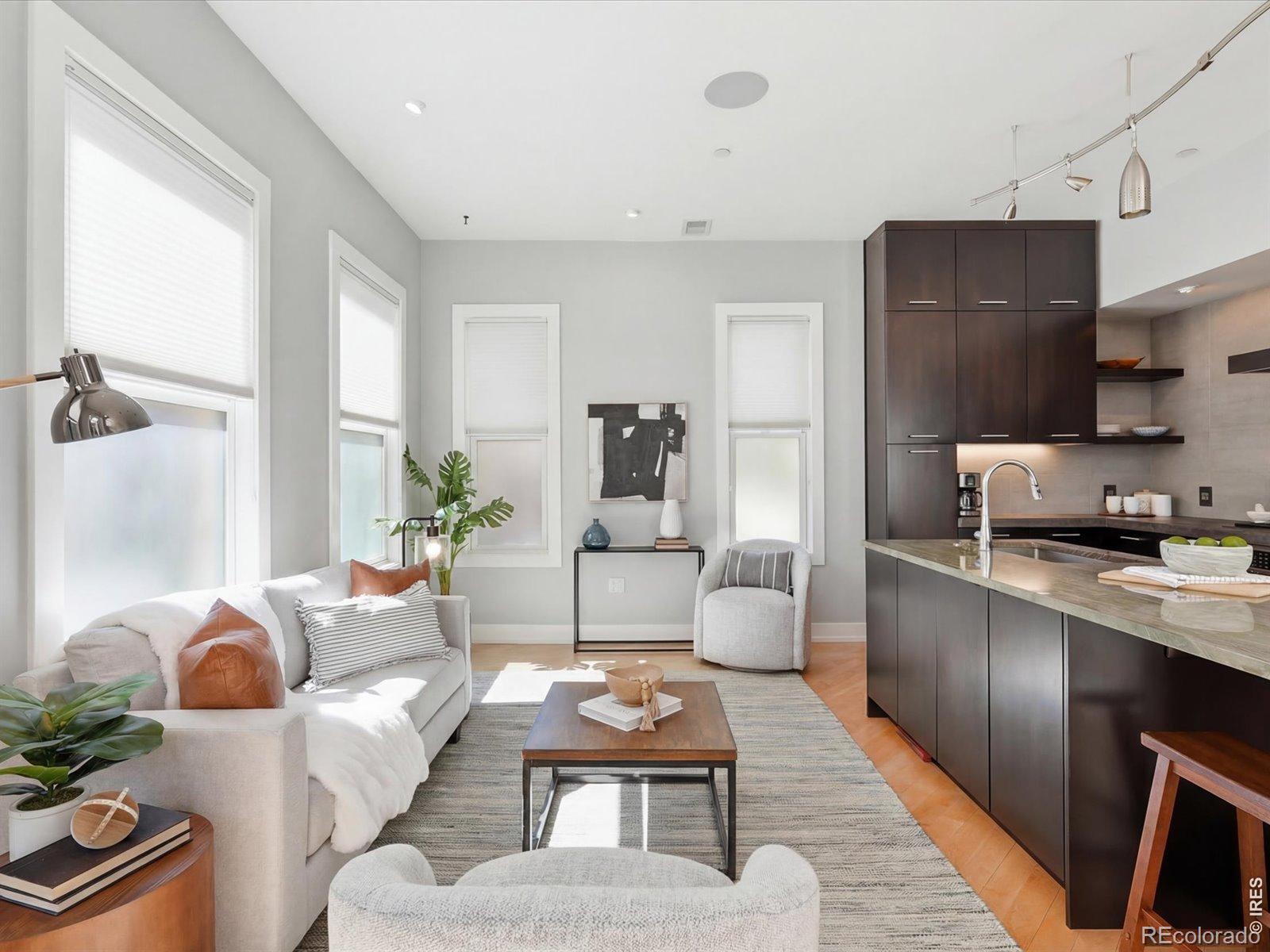 2336 Spruce Street Unit: 5