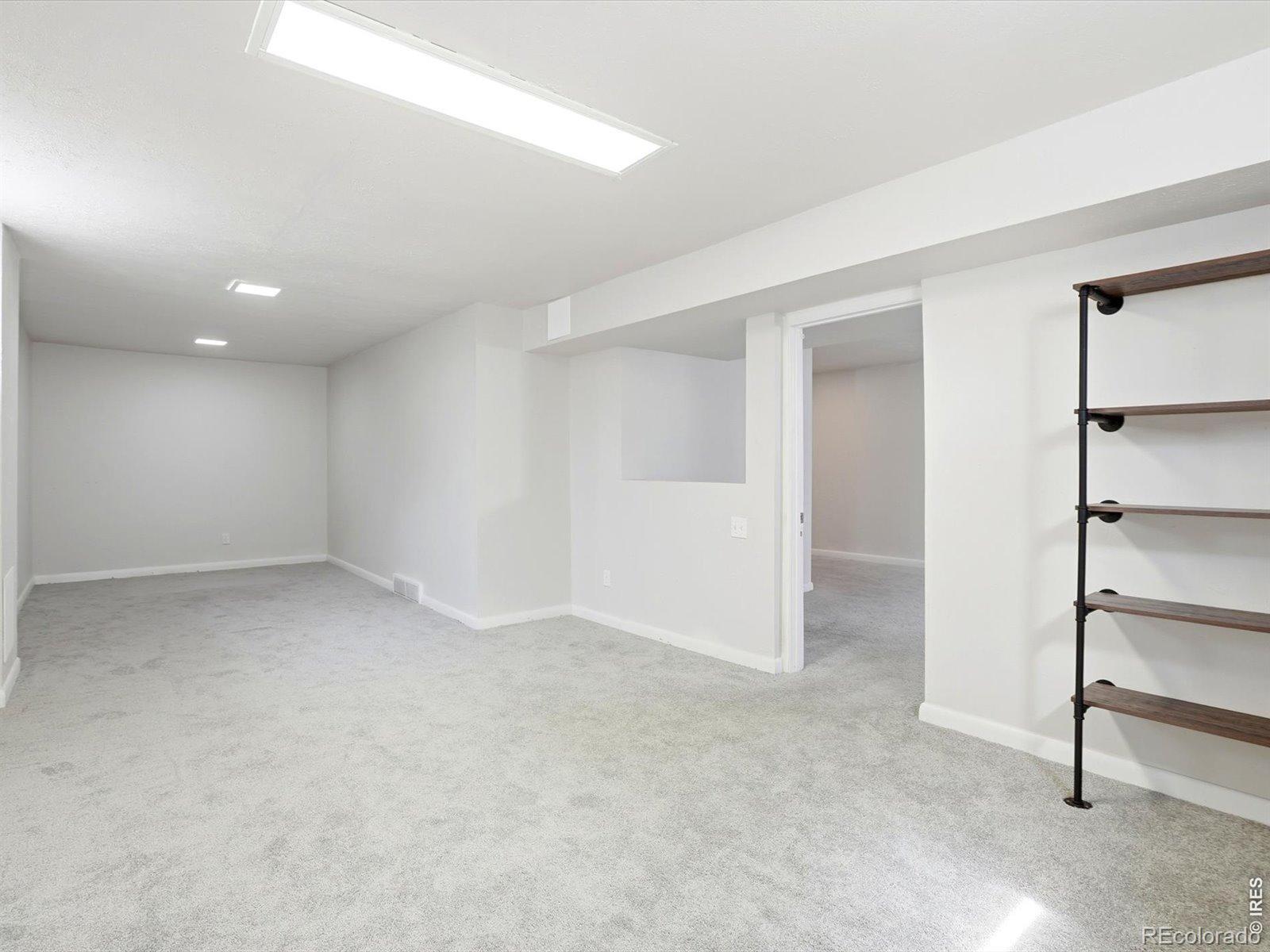 3118 W 134th Place