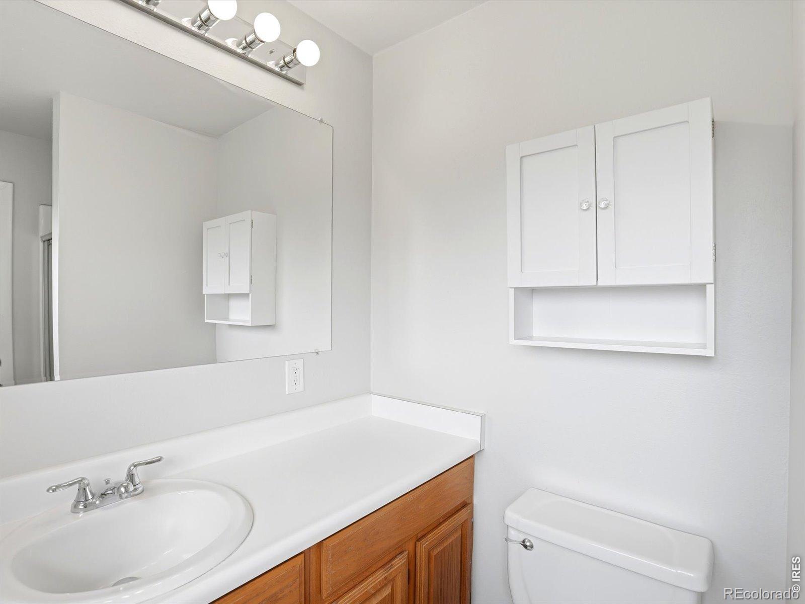 3118 W 134th Place