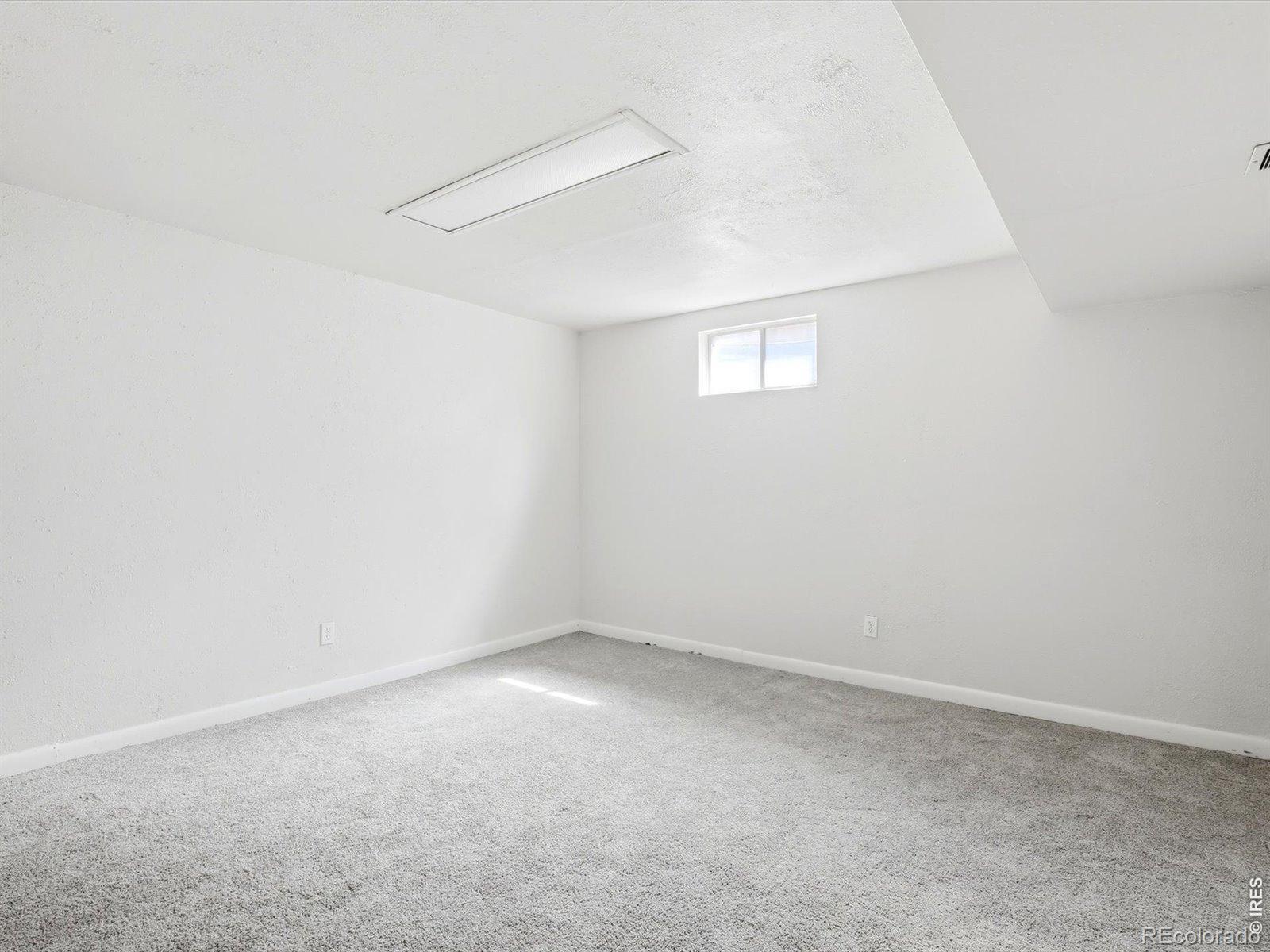 3118 W 134th Place