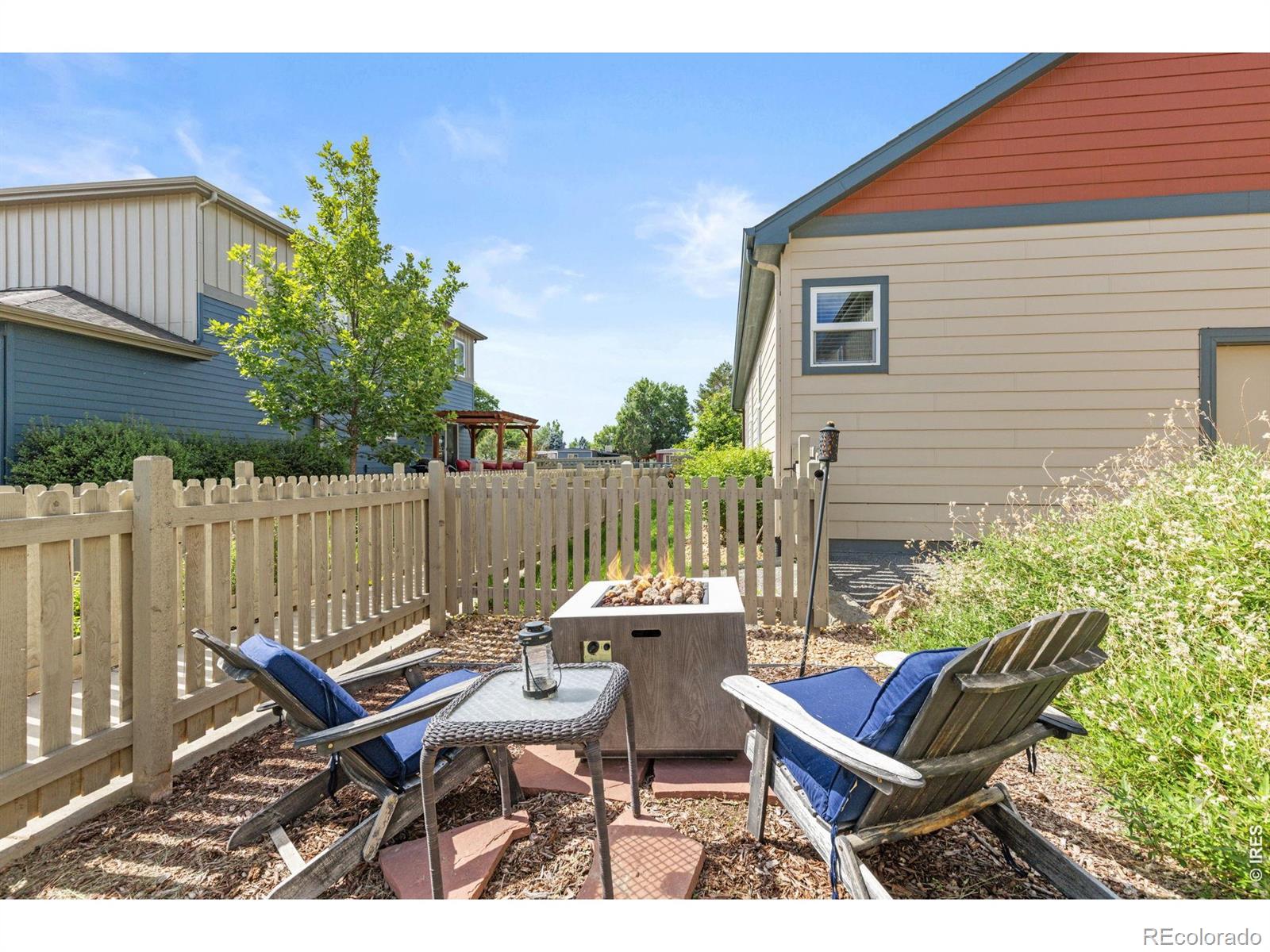 1324 Country Court