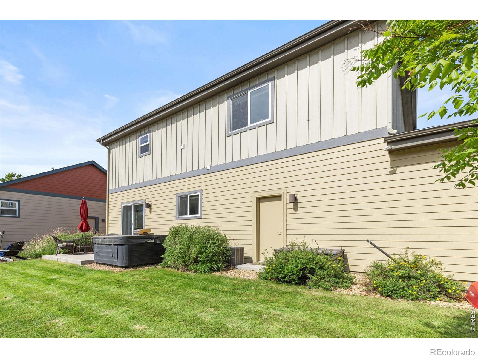 1324 Country Court