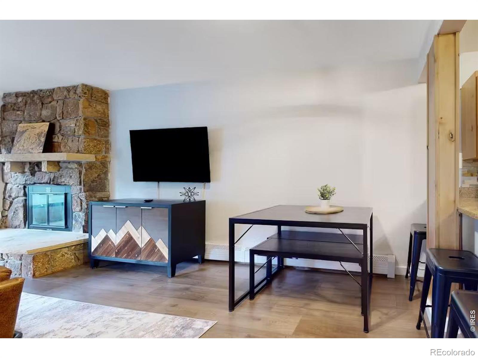 56 Uneva Place Unit: 105