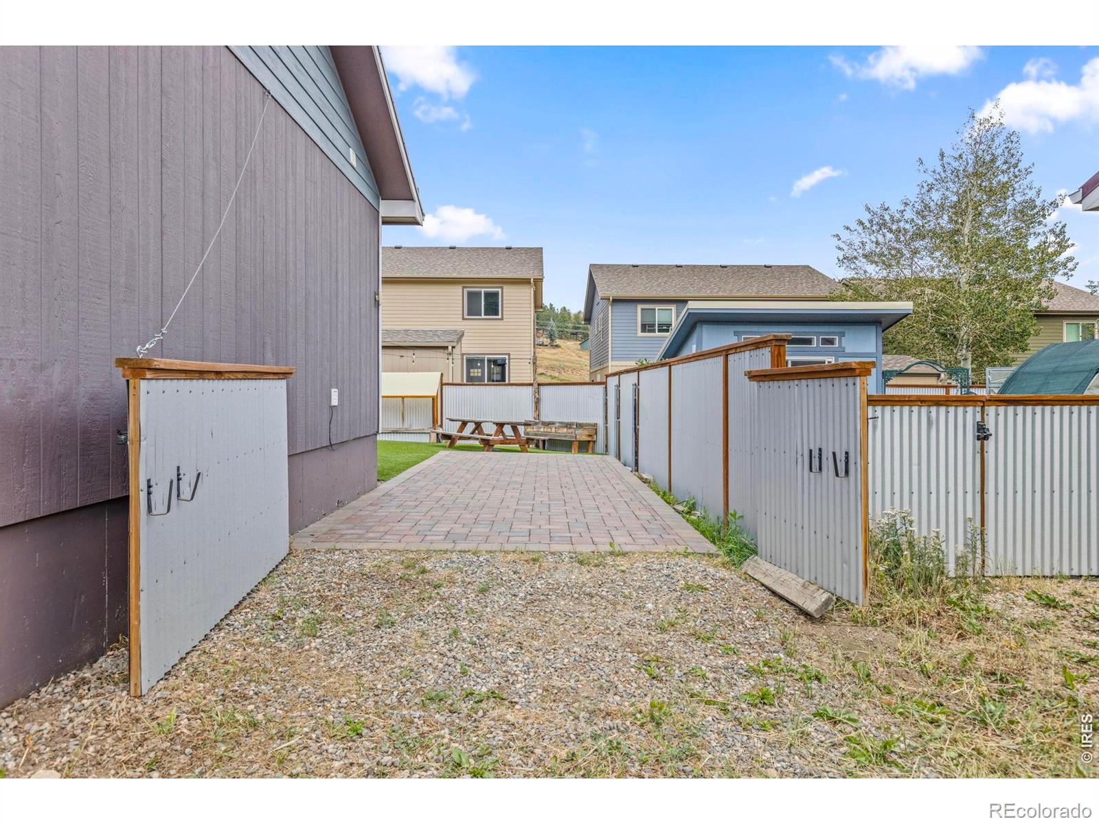 185 E 2nd Street