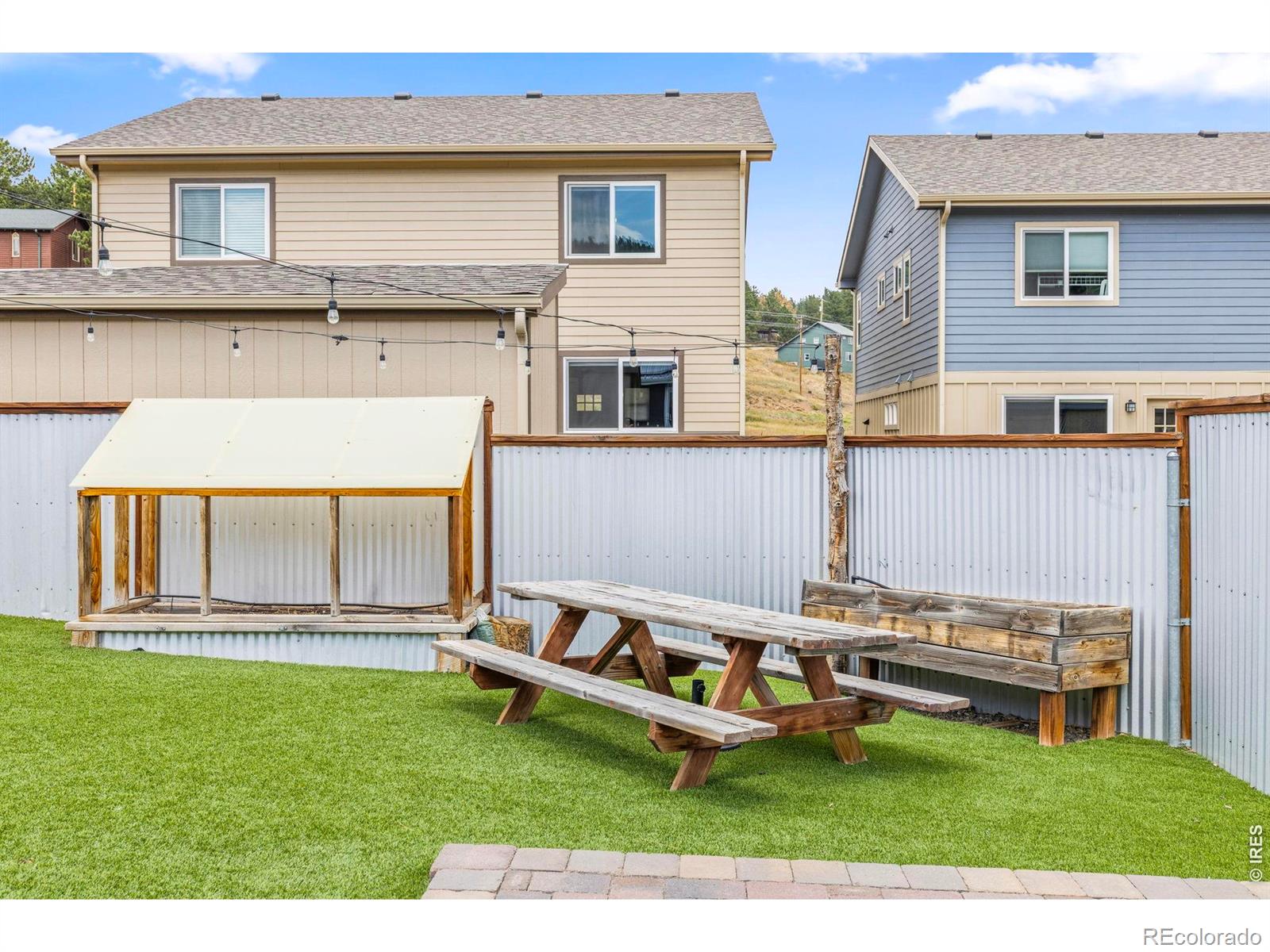 185 E 2nd Street