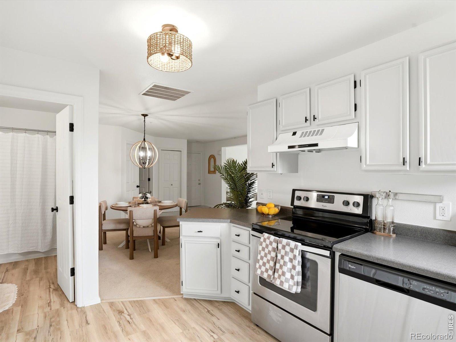 4945 Twin Lakes Road Unit: 46