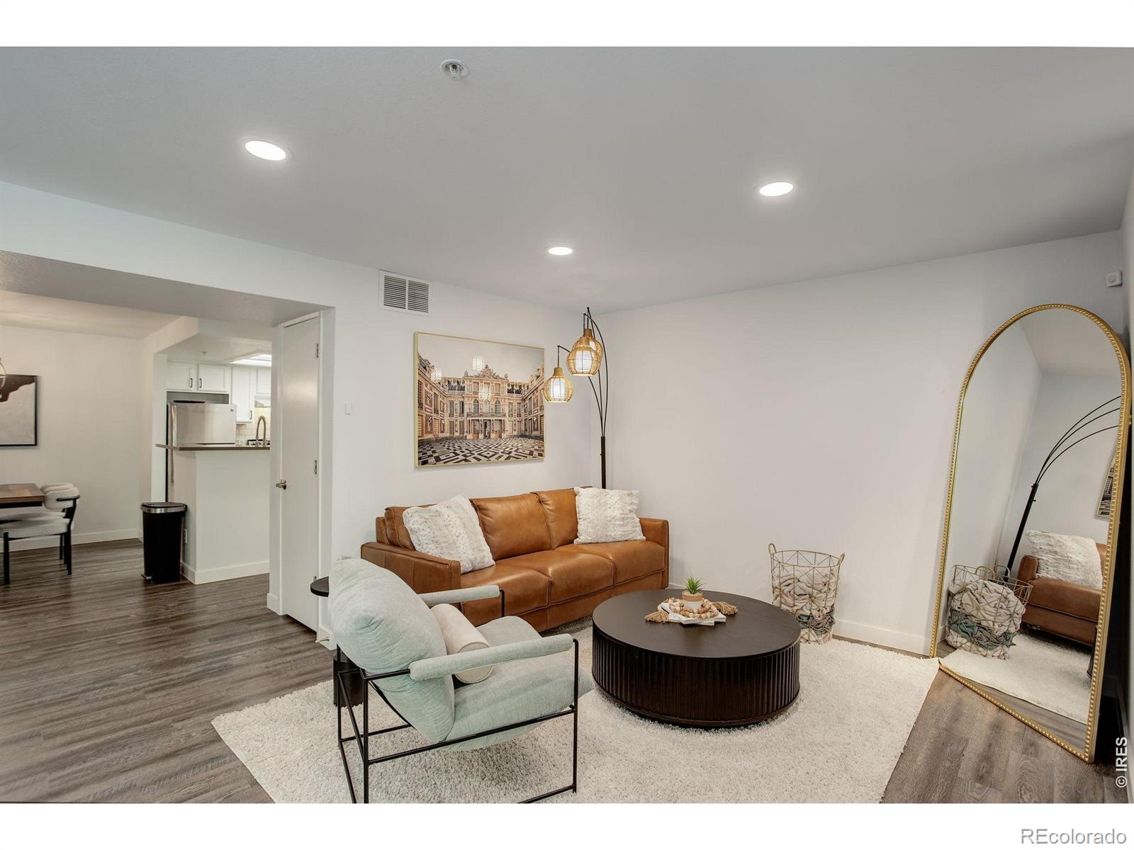 2802 Sundown Lane Unit: 210