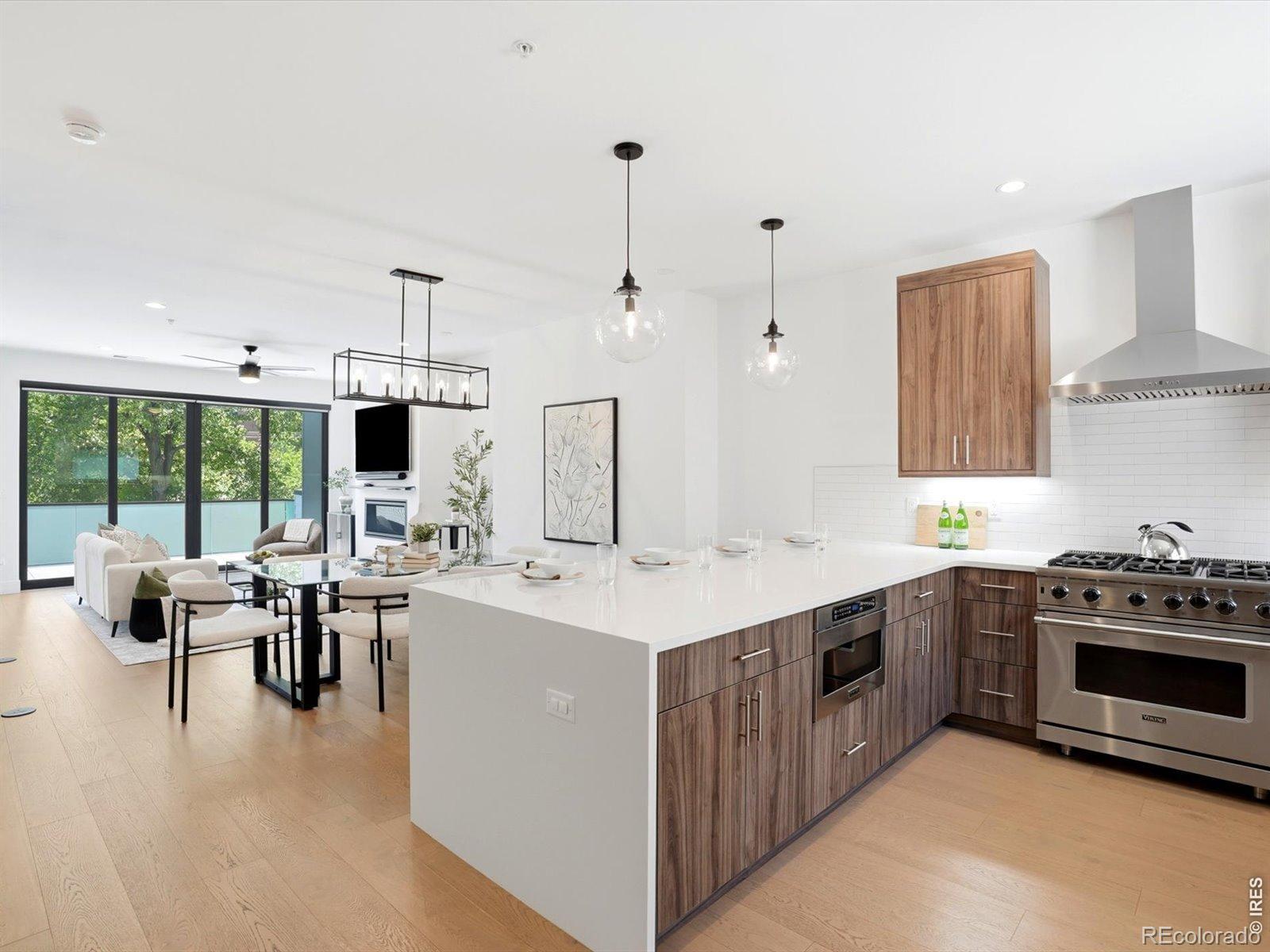 2473 Walnut Street