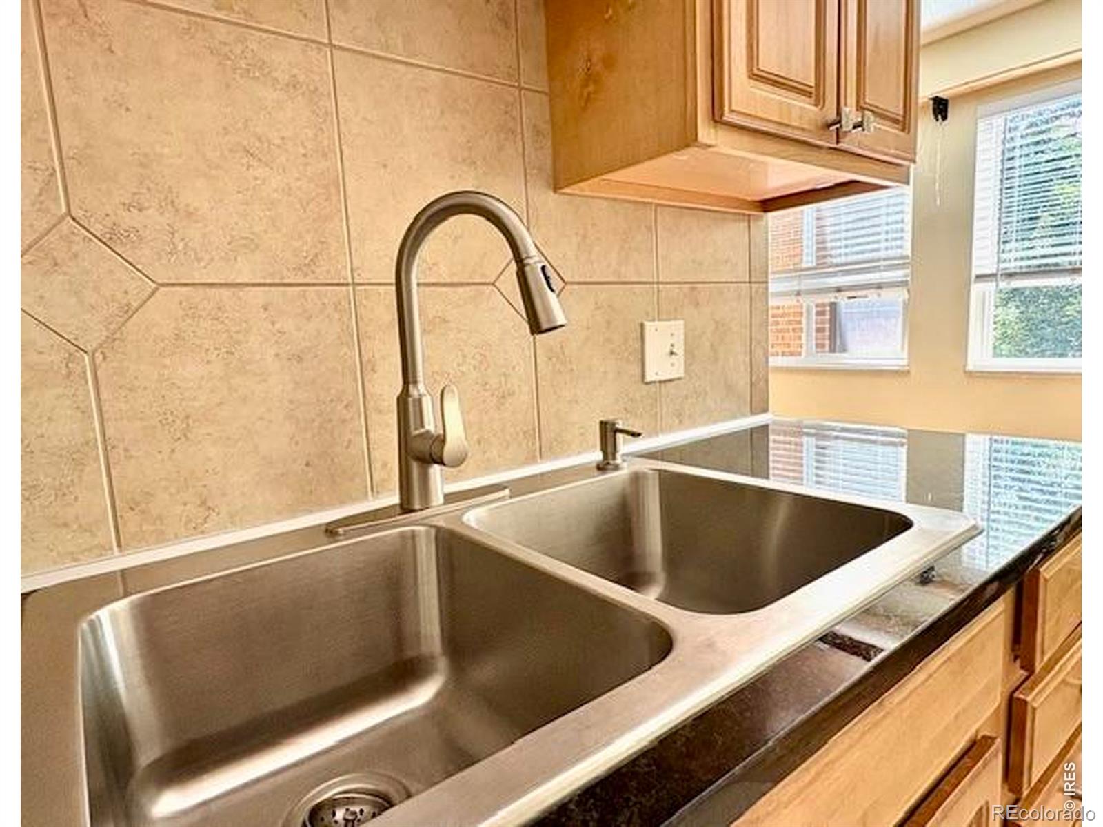 3303 Madison Avenue Unit: T209