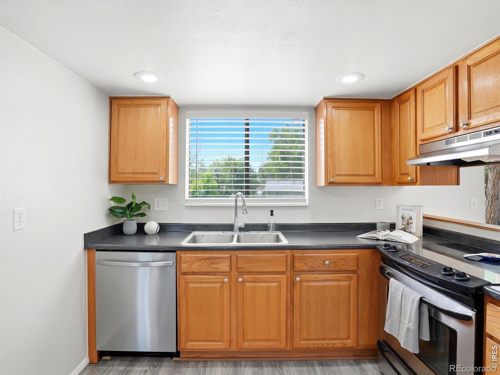 3118 W 134th Place