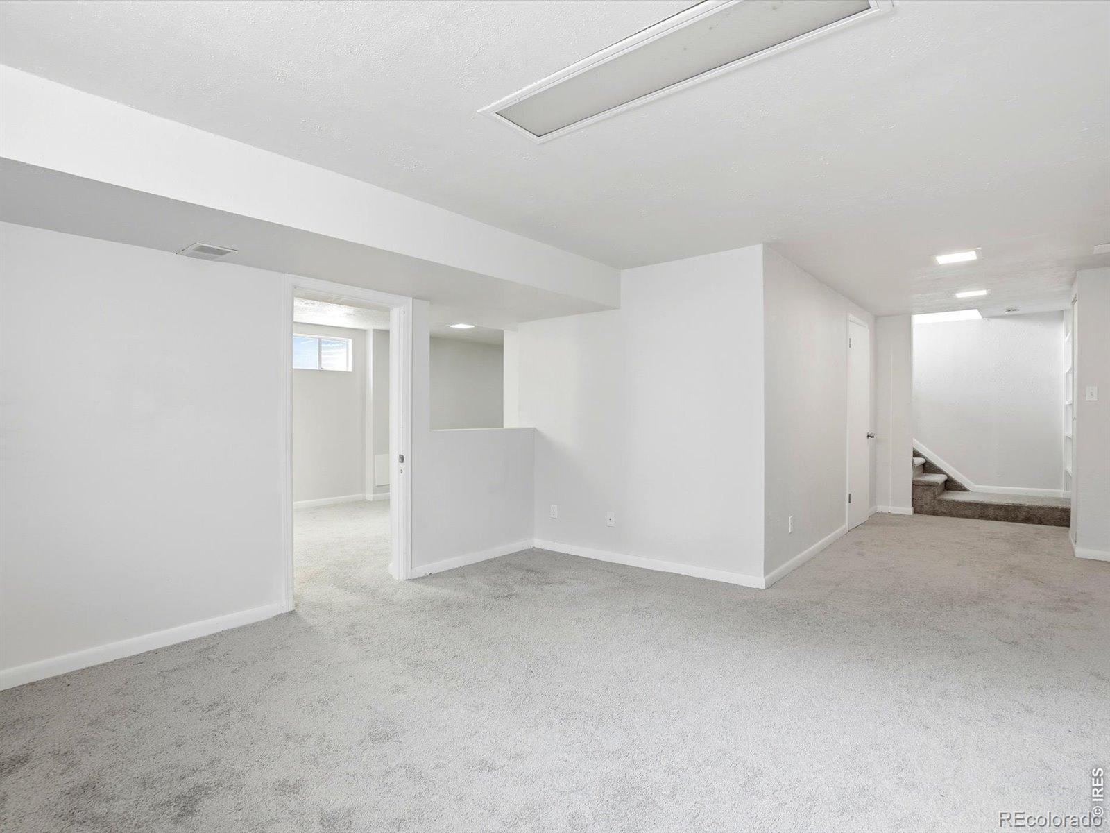 3118 W 134th Place