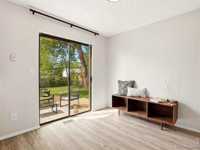 3118 W 134th Place