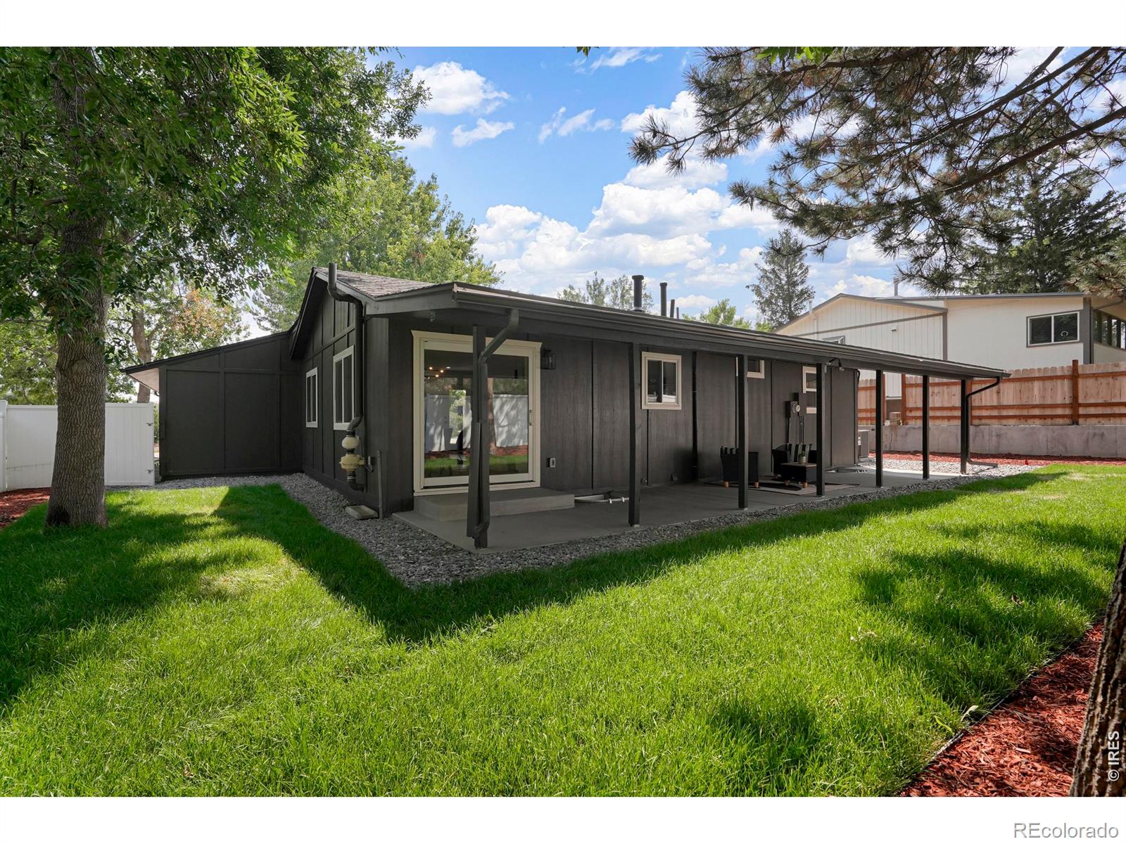 4483 Sandpiper Circle