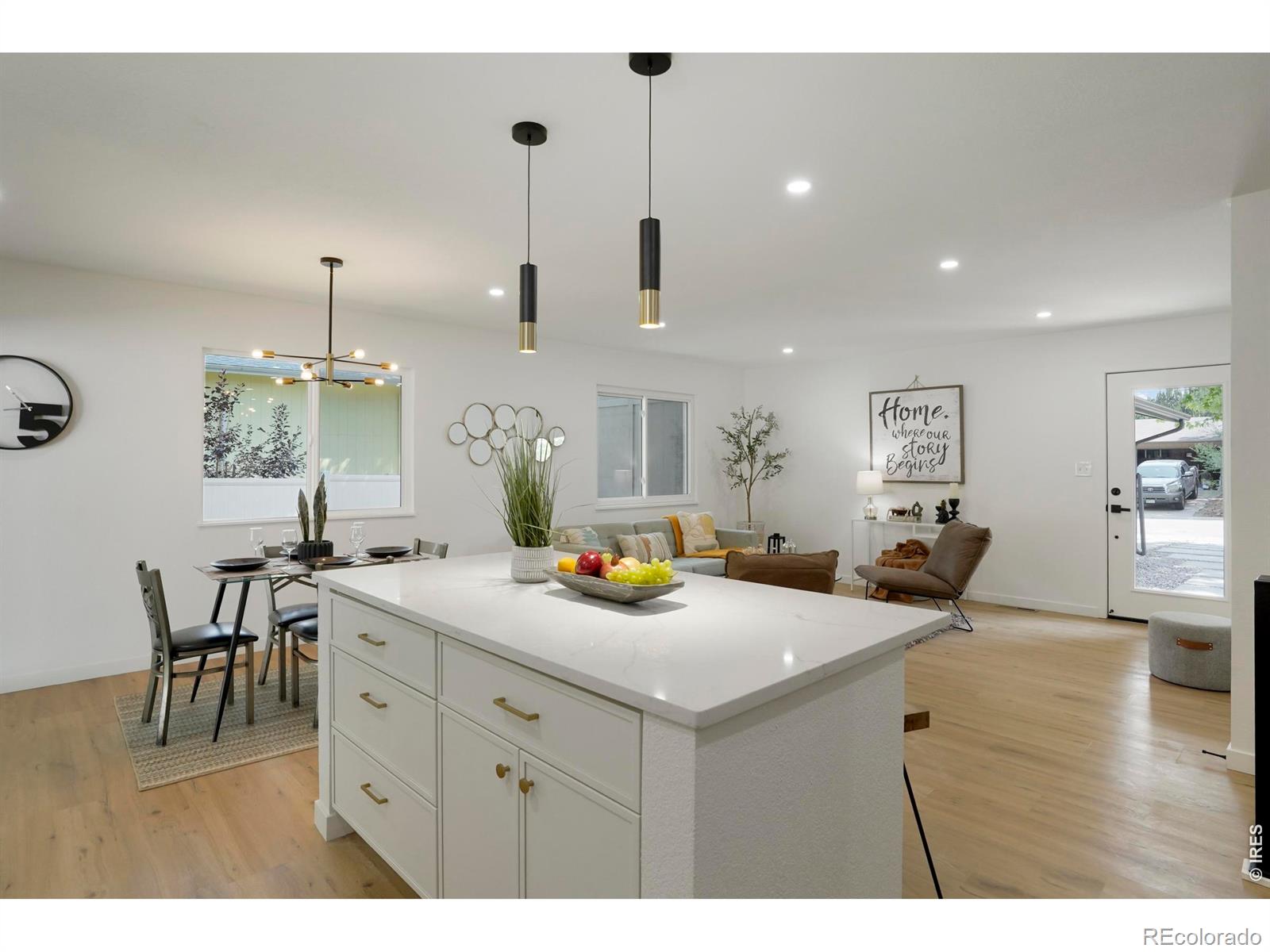 4483 Sandpiper Circle