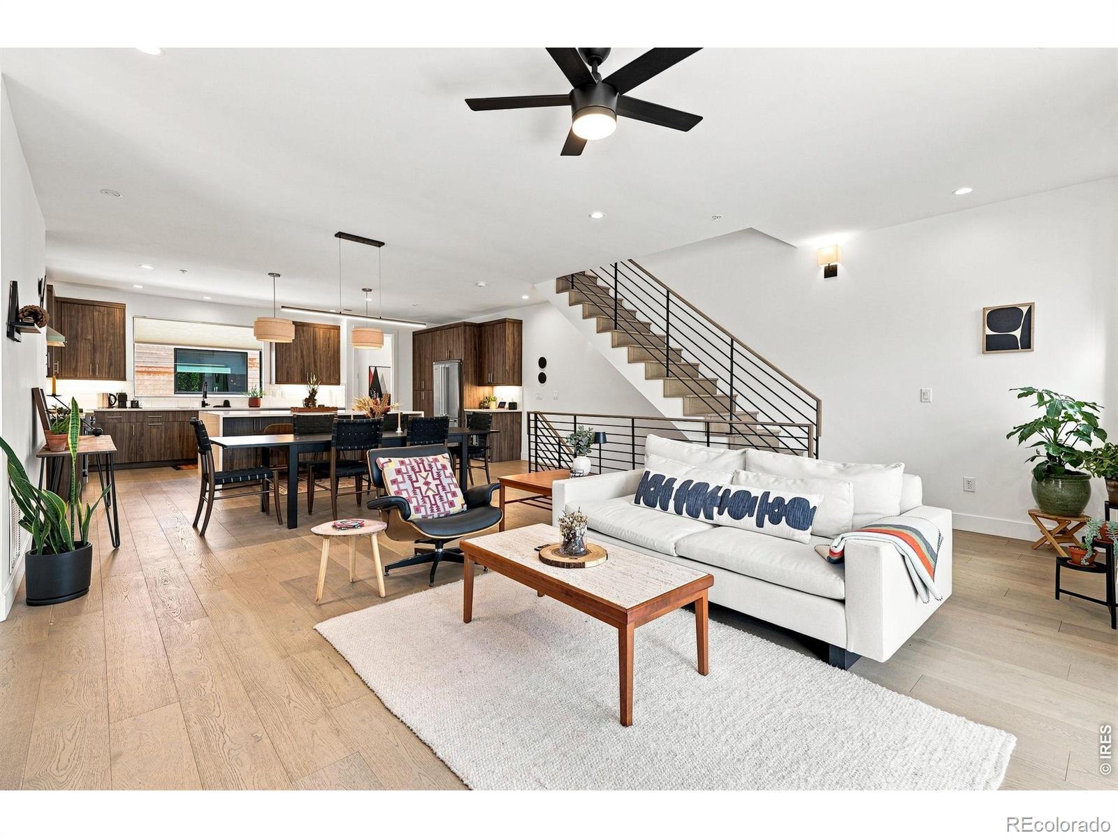 2467 Walnut Street