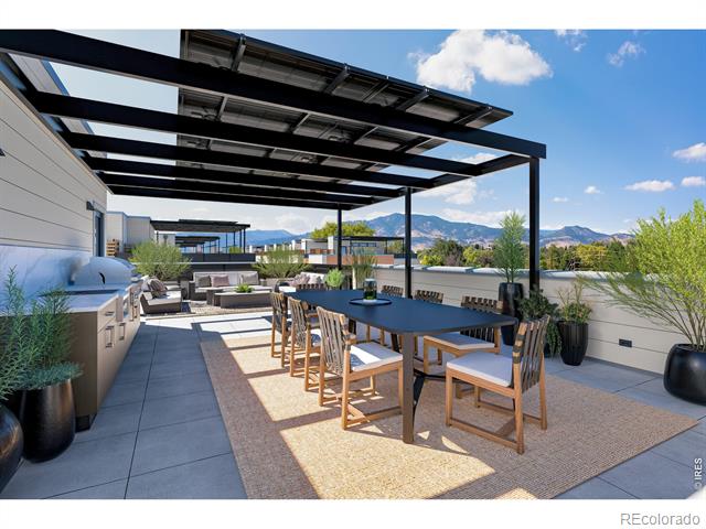2051 26th Street Unit: E