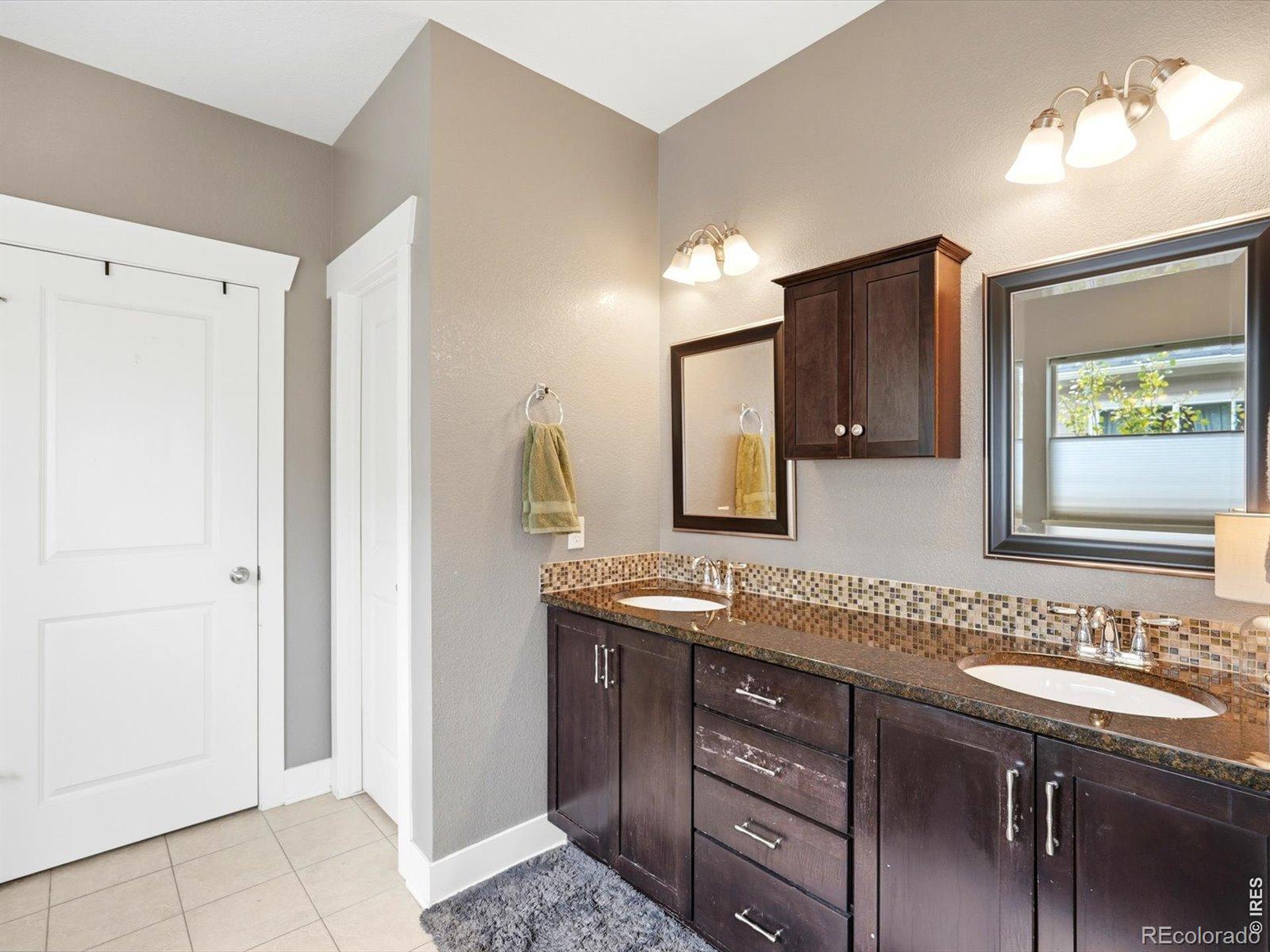 829 Uinta Way