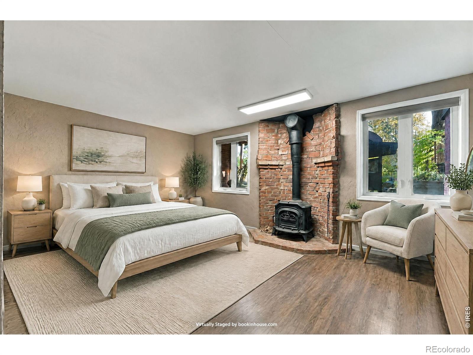 377 Pearl Street Unit: 5