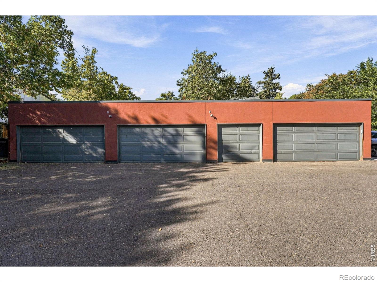 377 Pearl Street Unit: 5