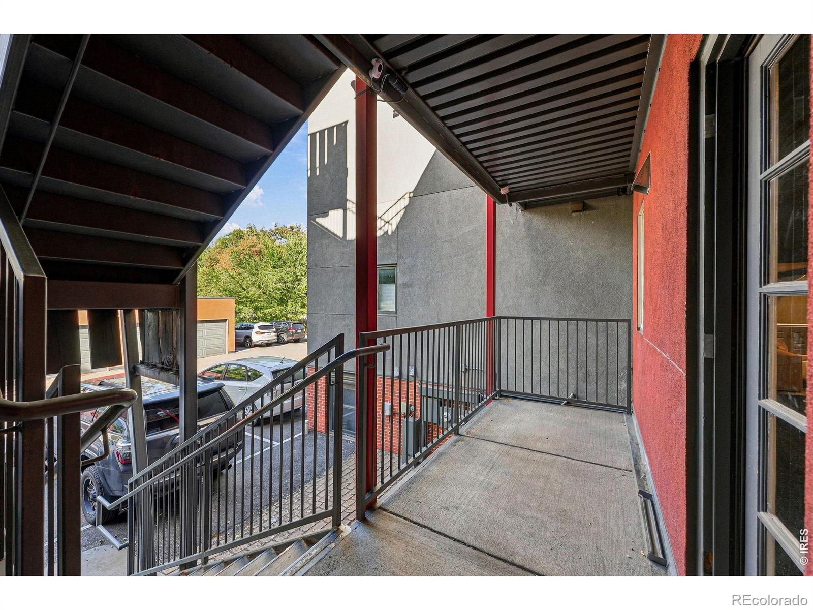 377 Pearl Street Unit: 5