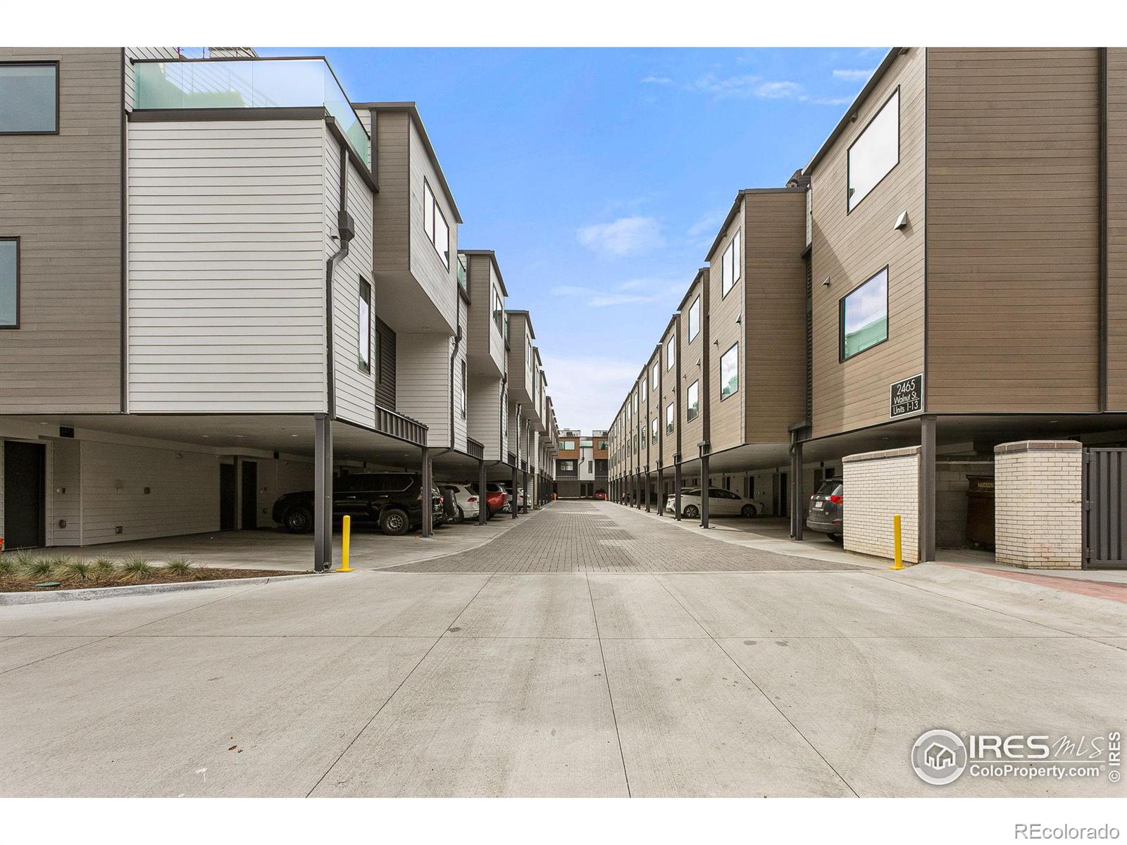 2465 Walnut Street Unit: 8