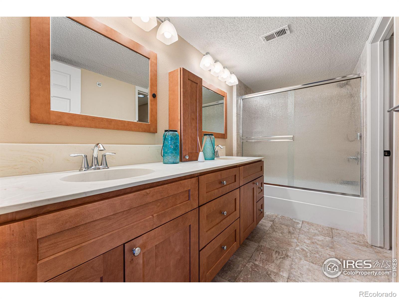 1839 Spaulding Circle