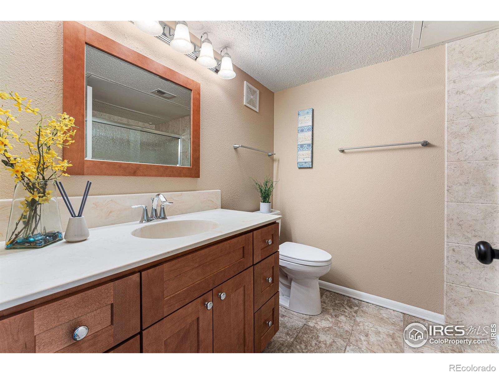 1839 Spaulding Circle