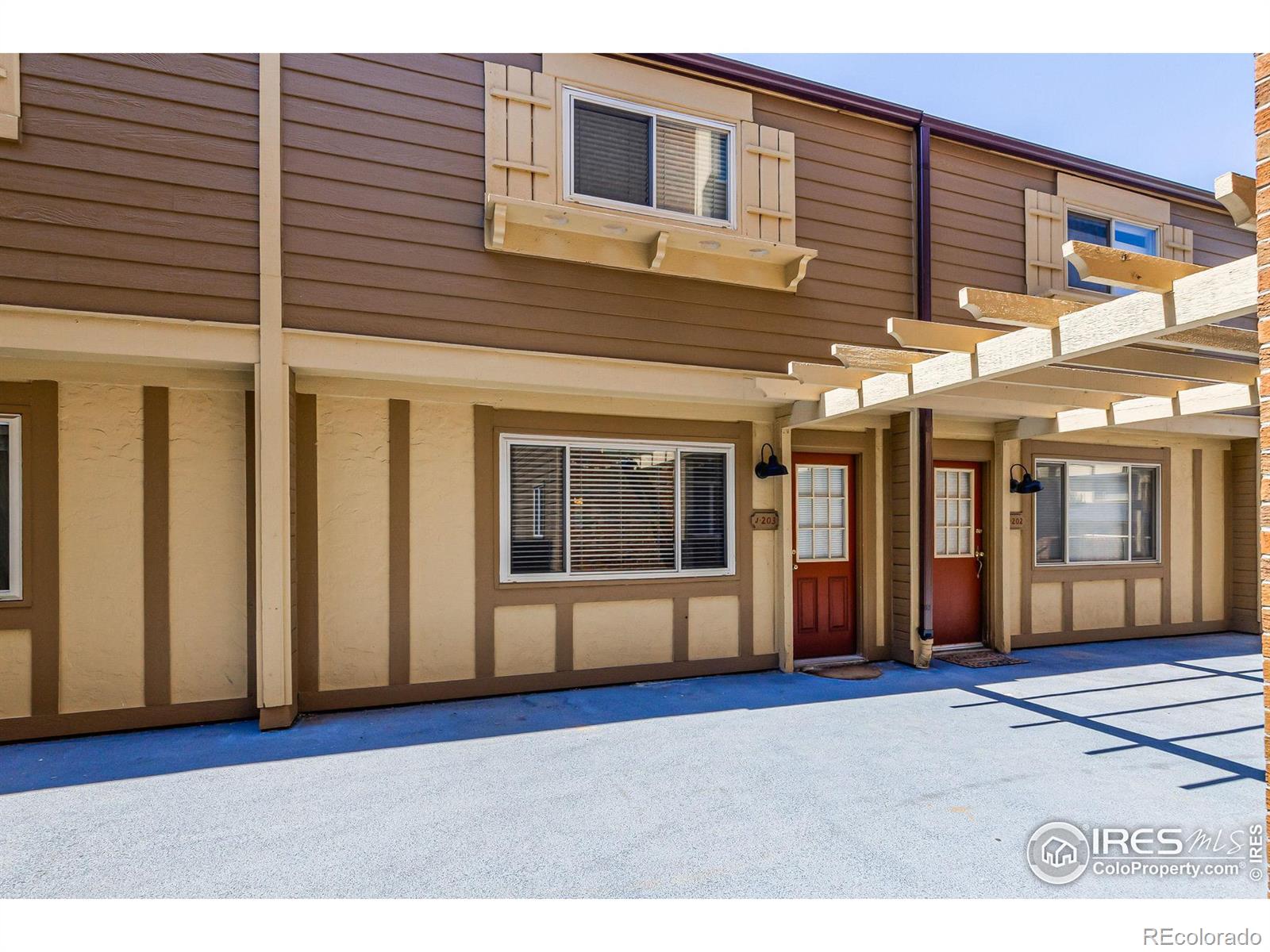 3009 Madison Avenue Unit: 203