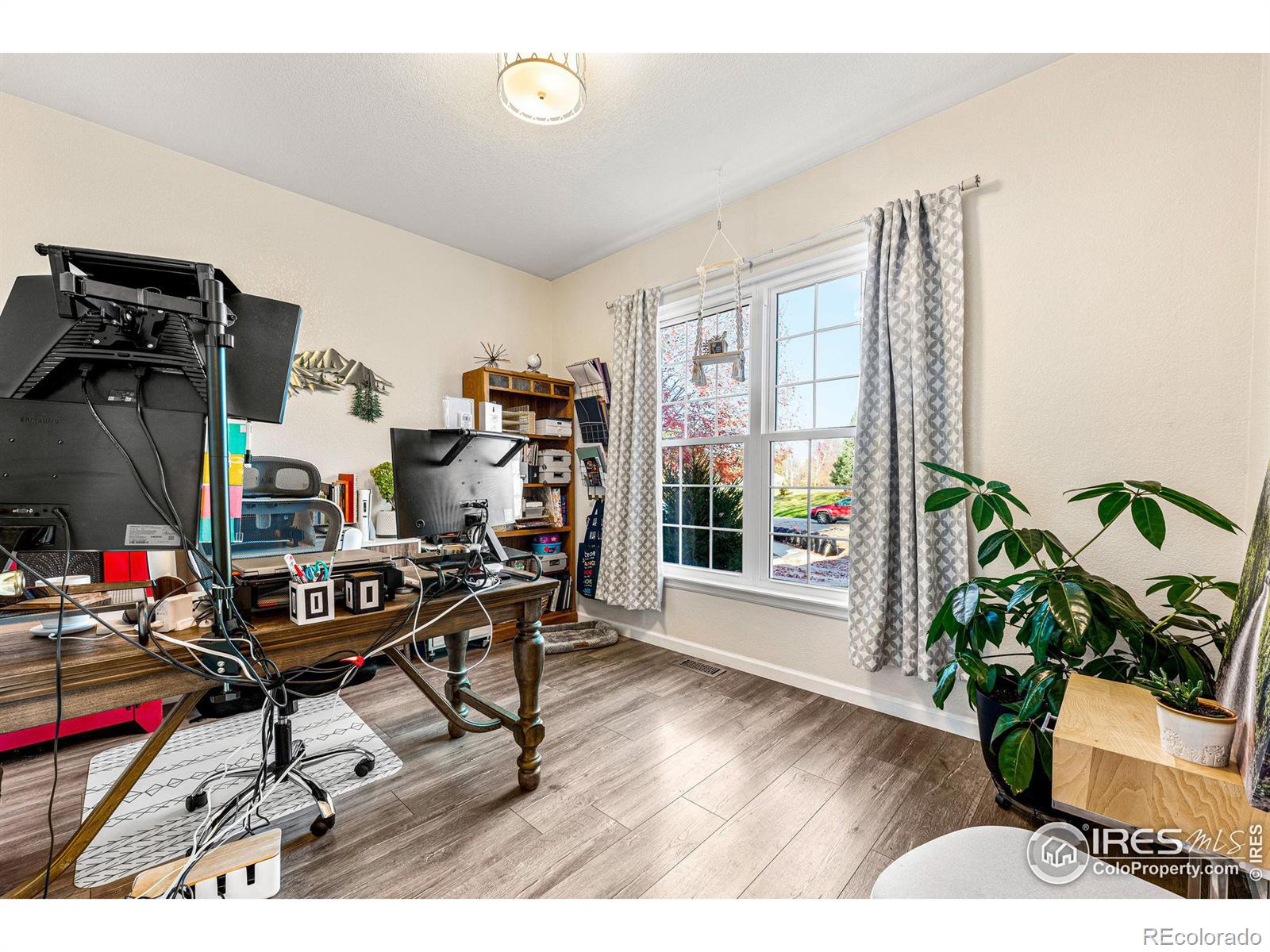 3647 Clover Creek Lane