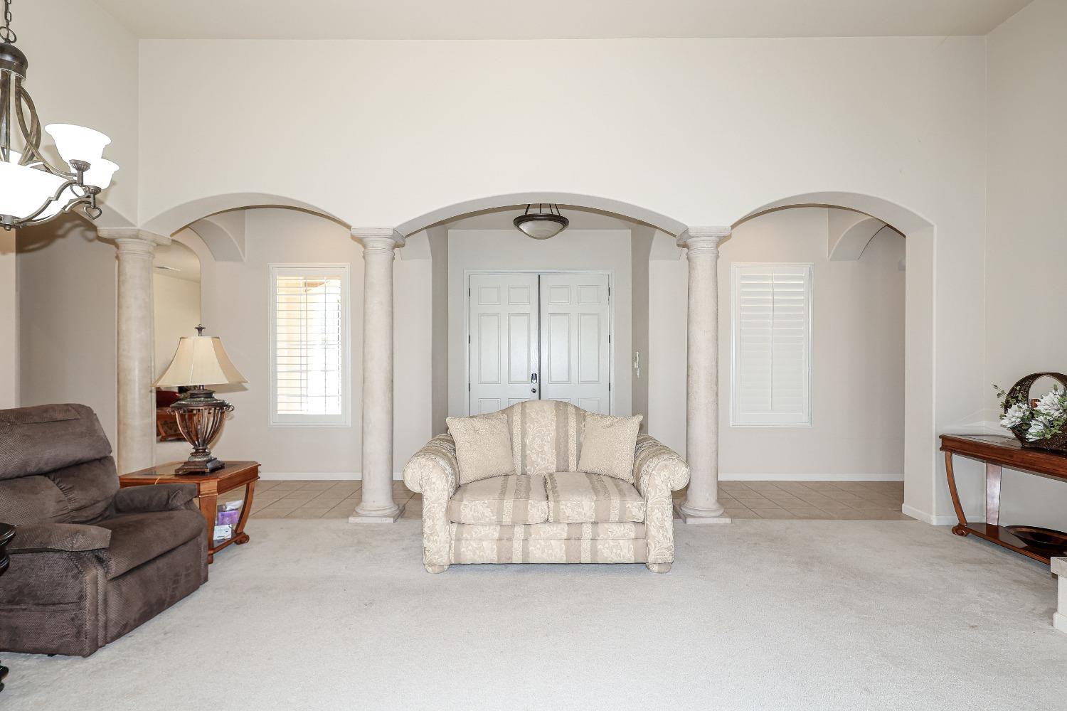 8455 Lake Shore Drive