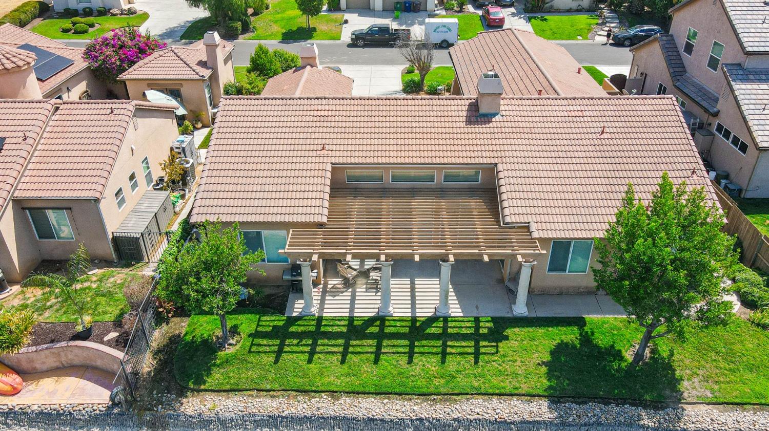 8455 Lake Shore Drive