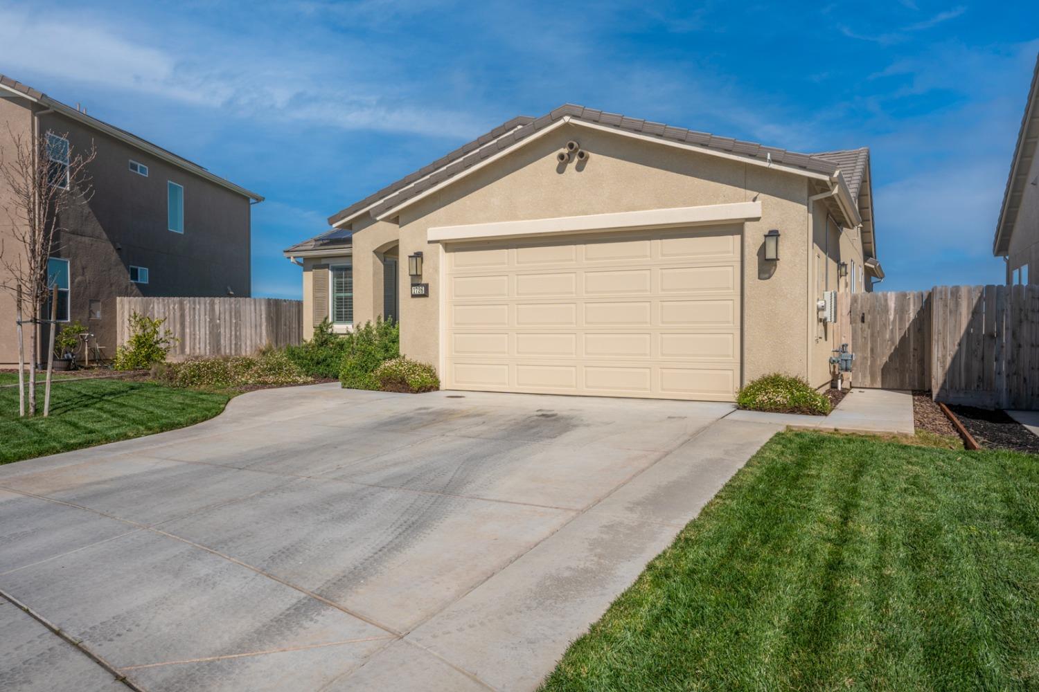1726 Dolomite Drive