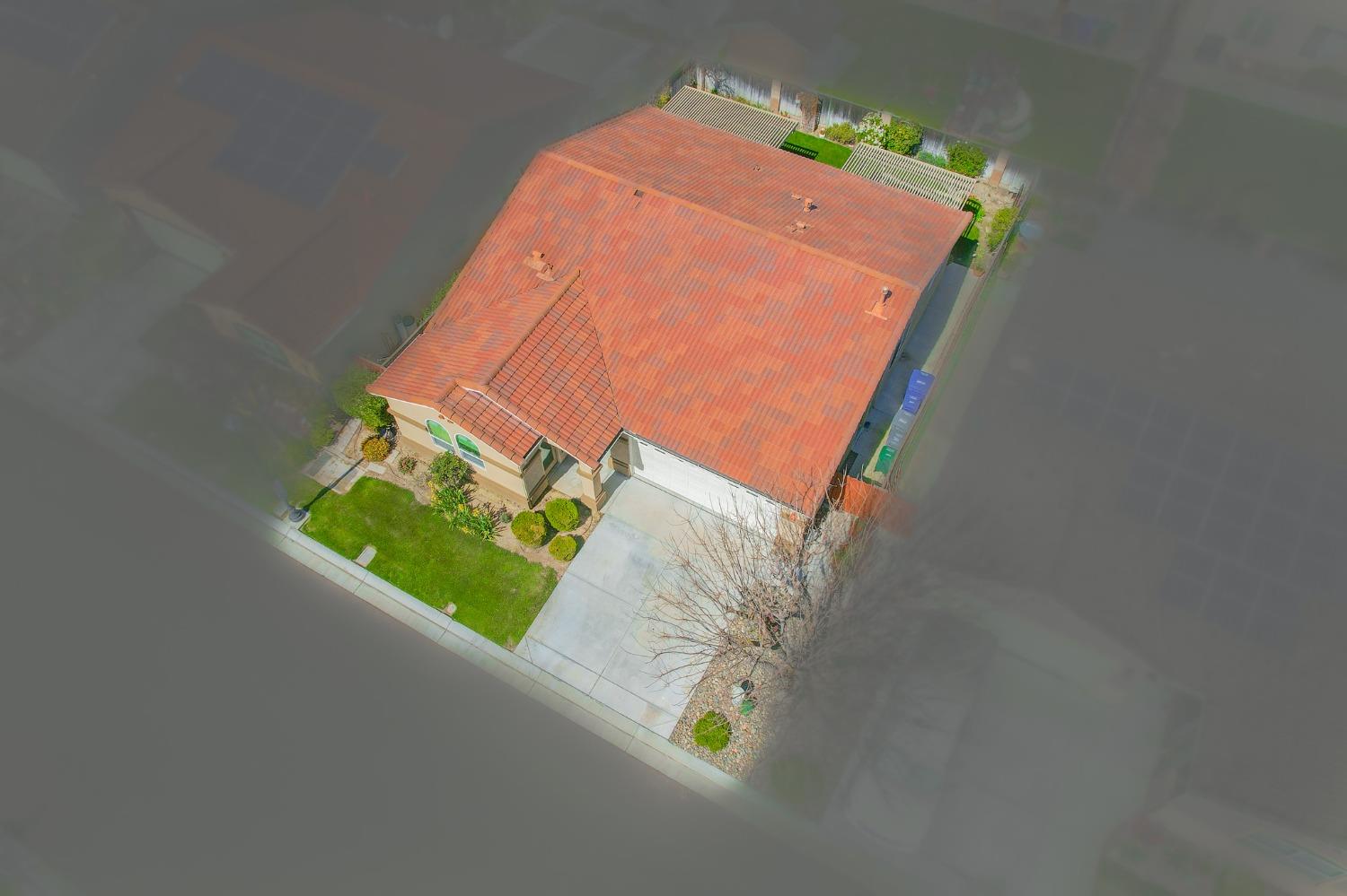 2966 La Vina Circle