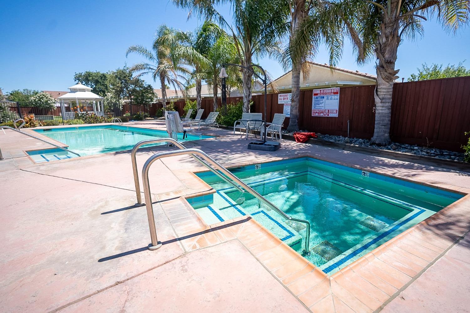 2966 La Vina Circle