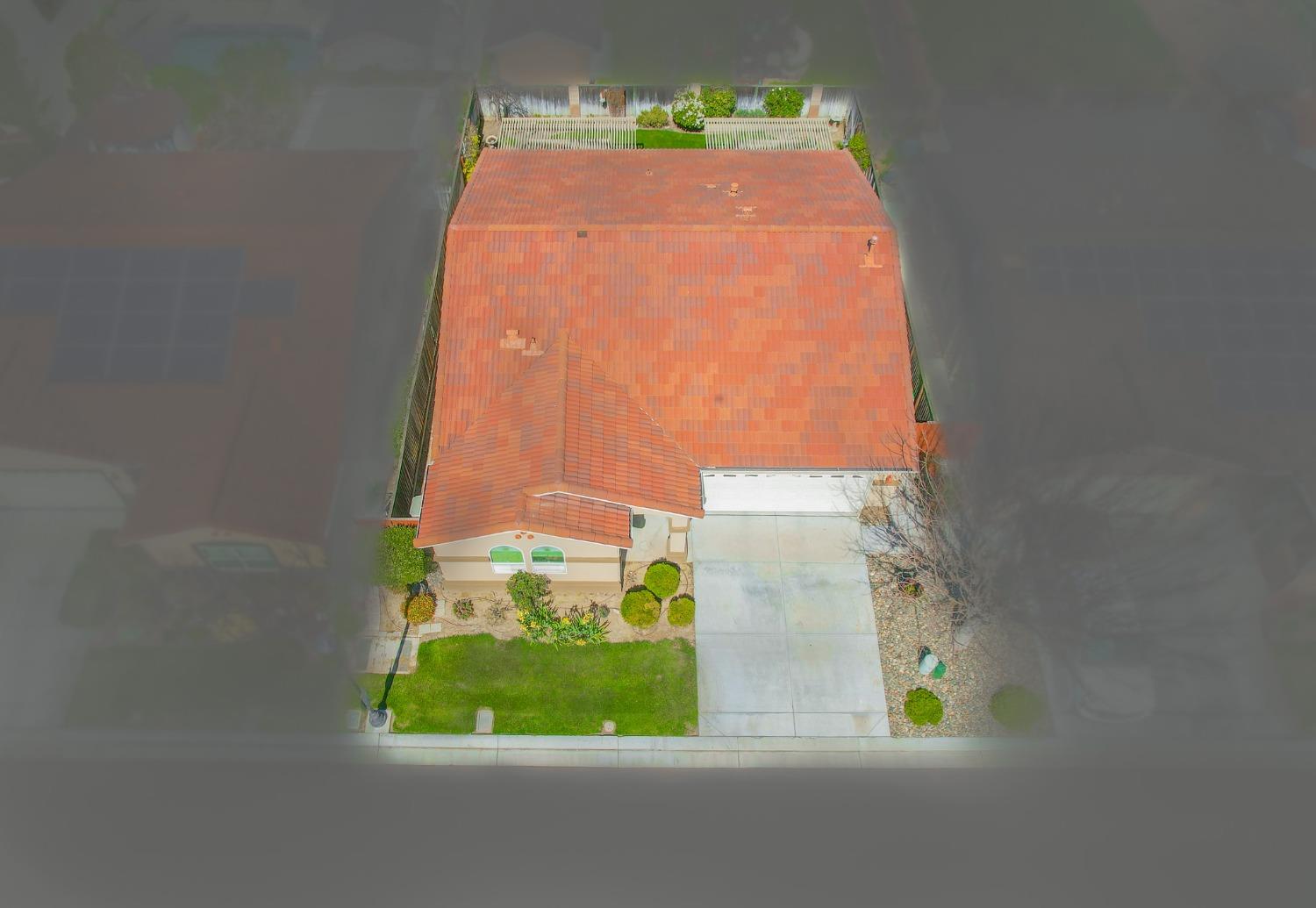 2966 La Vina Circle