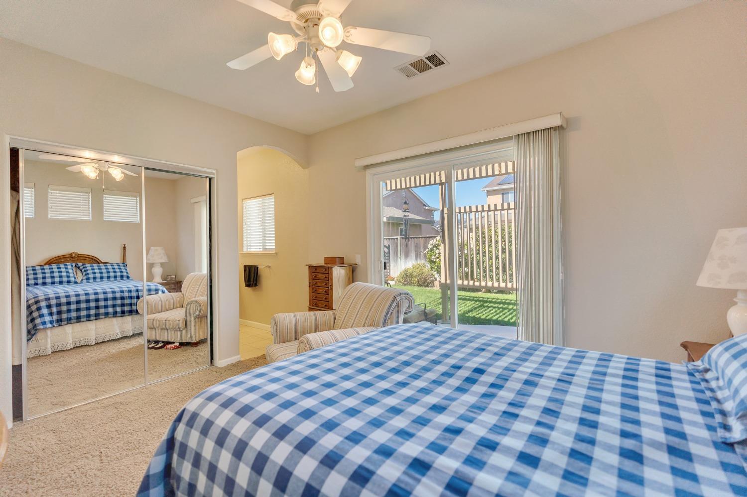 2966 La Vina Circle