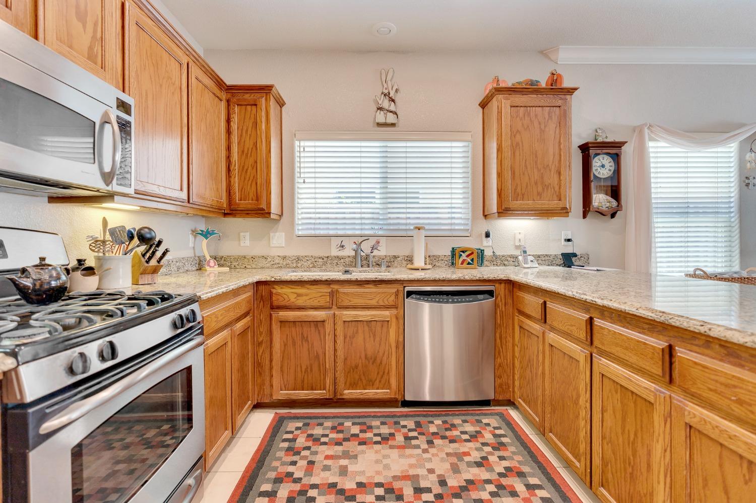 2966 La Vina Circle
