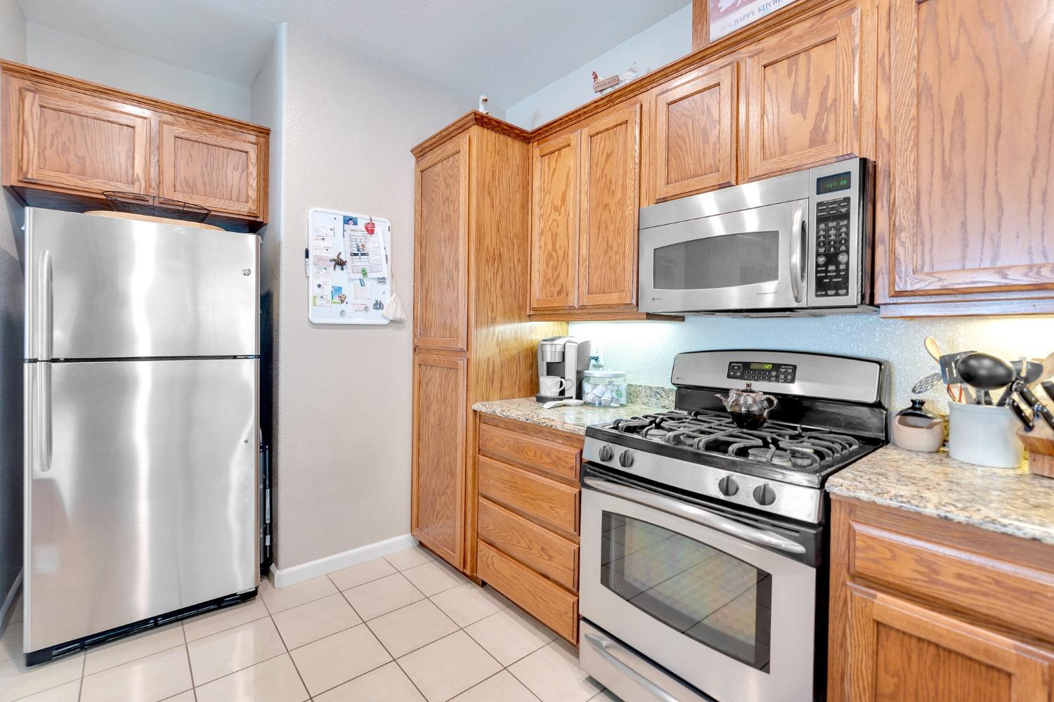 2966 La Vina Circle