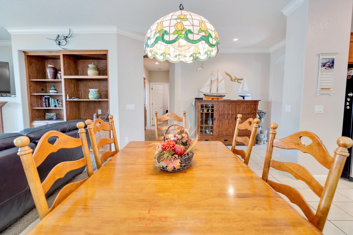 2966 La Vina Circle