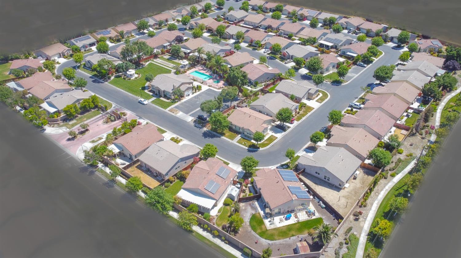 2966 La Vina Circle